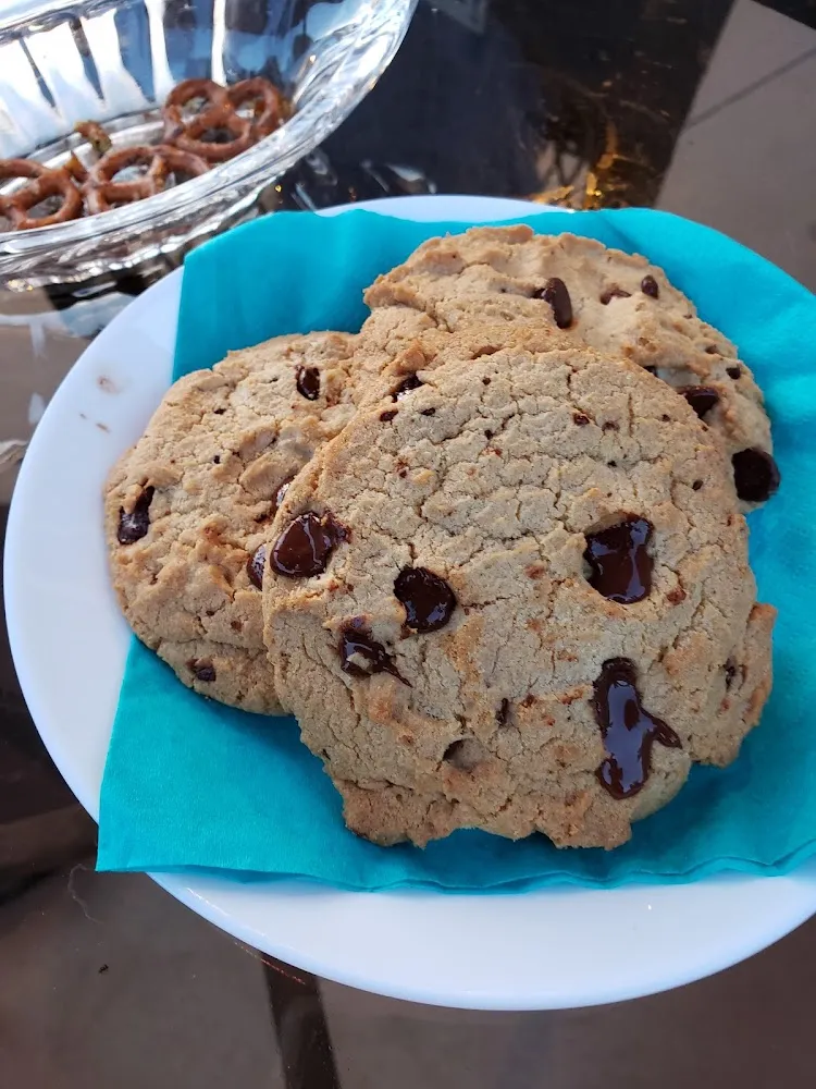 Warm Baked Chocolate Chip Cookies